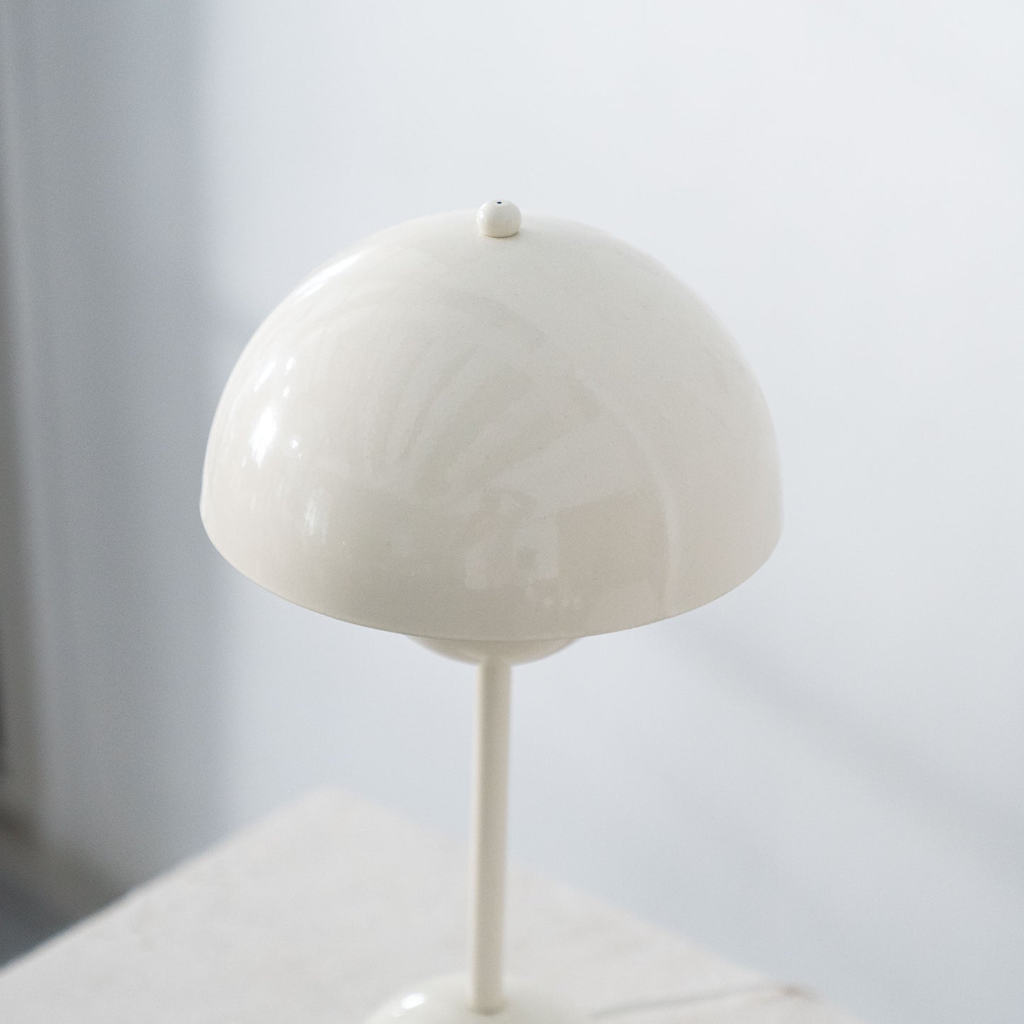 Bella Lamp
