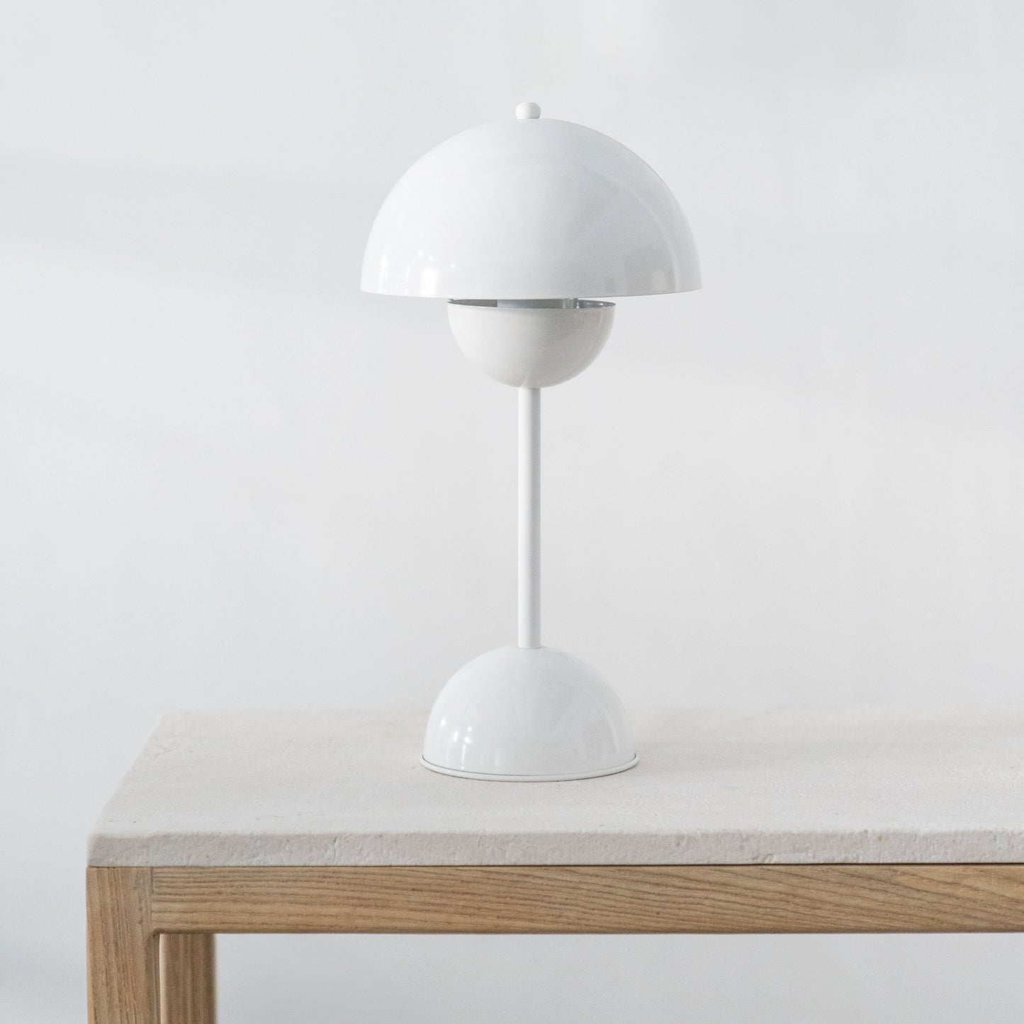 Bella Lamp