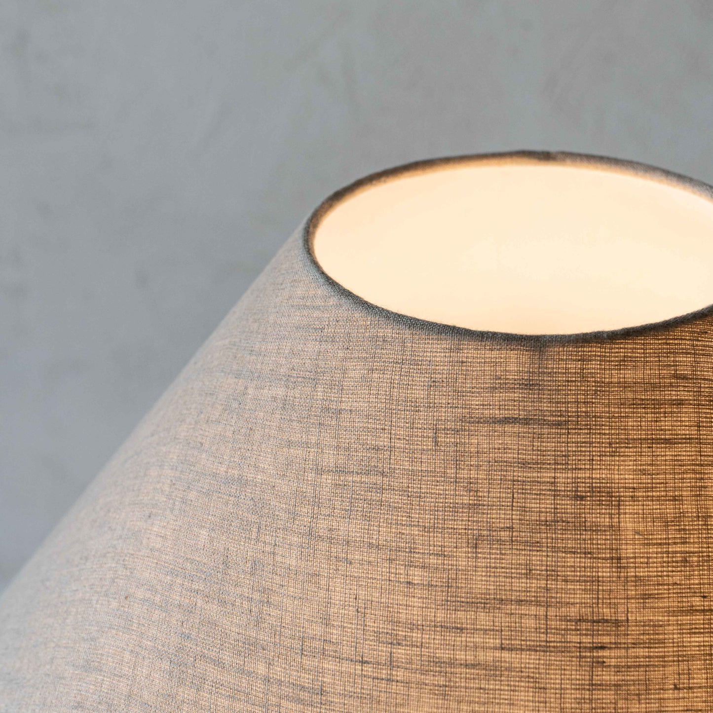 Luna Bloom Rustic Paper Mâché Artisan Table Lamp - Big 88562 A