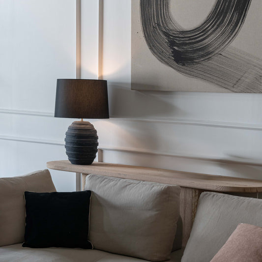 Doris Classic Table Lamp