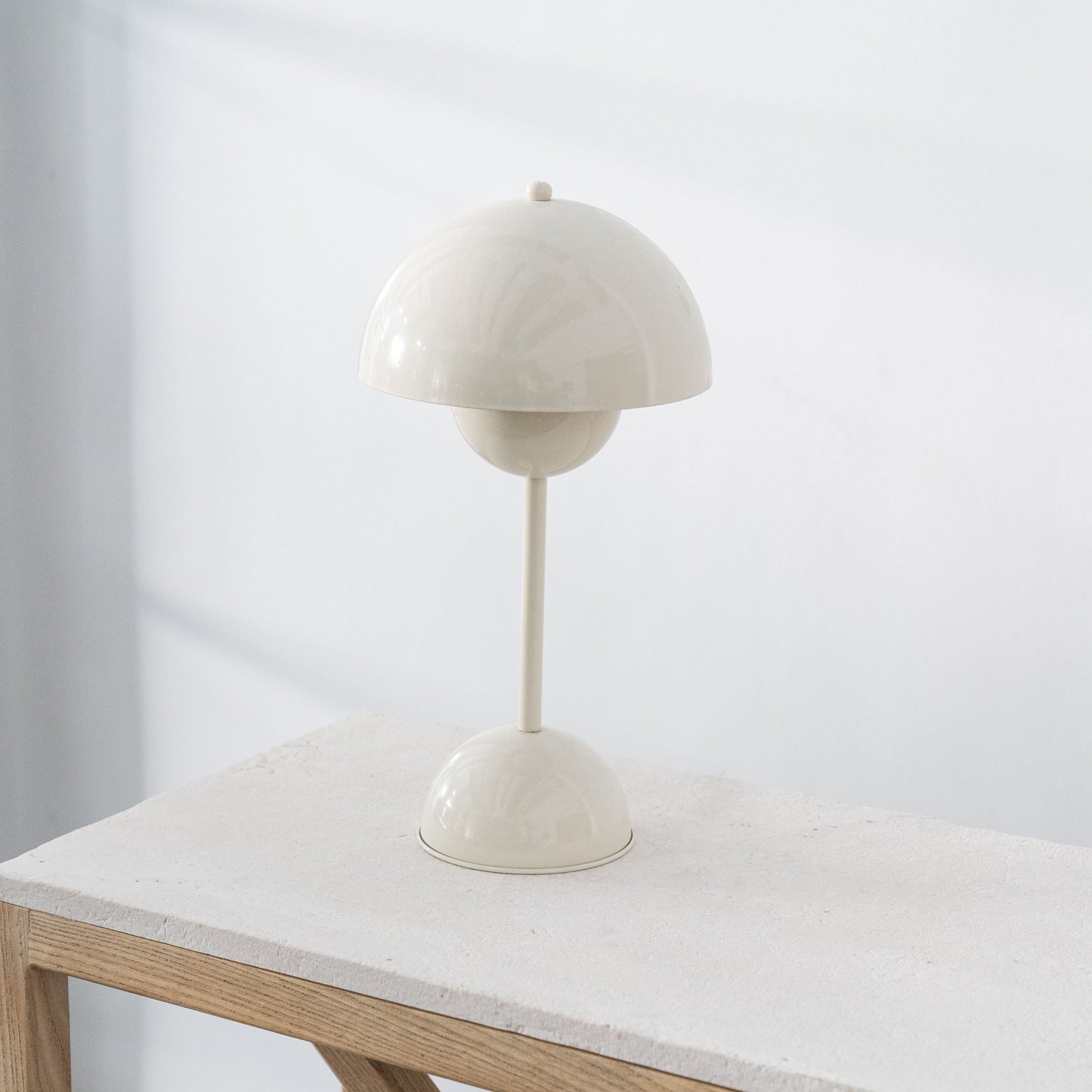 Bella Lamp
