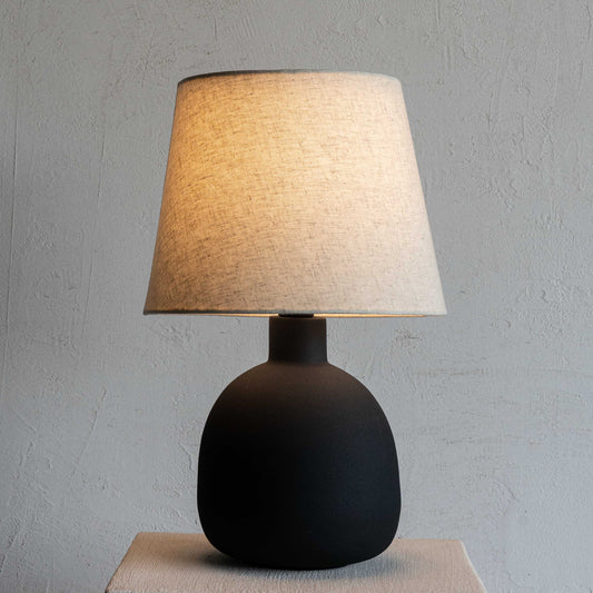 Moana Black Rust Table Lamp